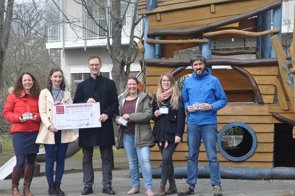 kinderkrebshilfe-mainz Schecküberreichung Teamprove Spende