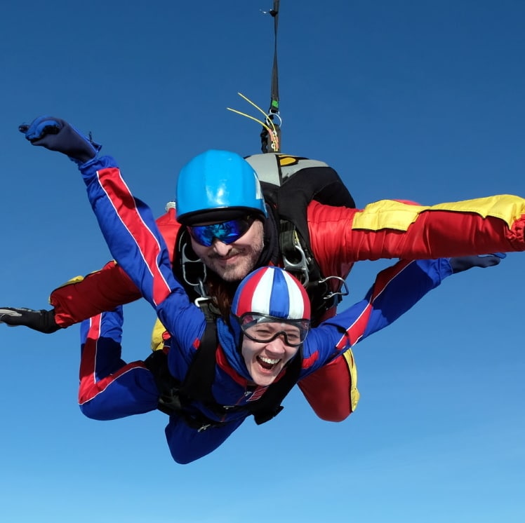 lesetipp-agil-zertifiziert Skydiving im Tandem als Beispiel für externe Unterstützung