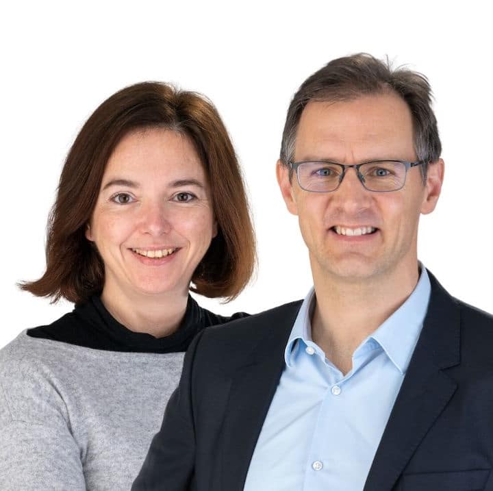 Moderatoren des Webinars Agile Transformation